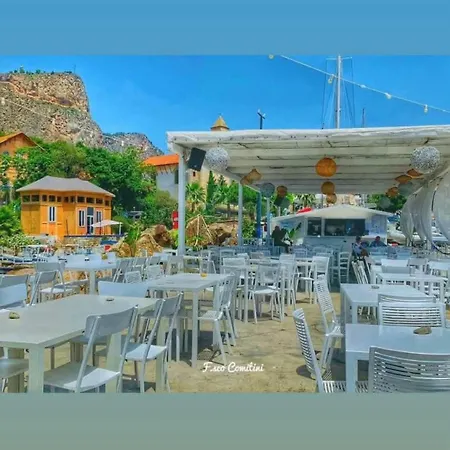 Ciuri Du Mari Apartman *